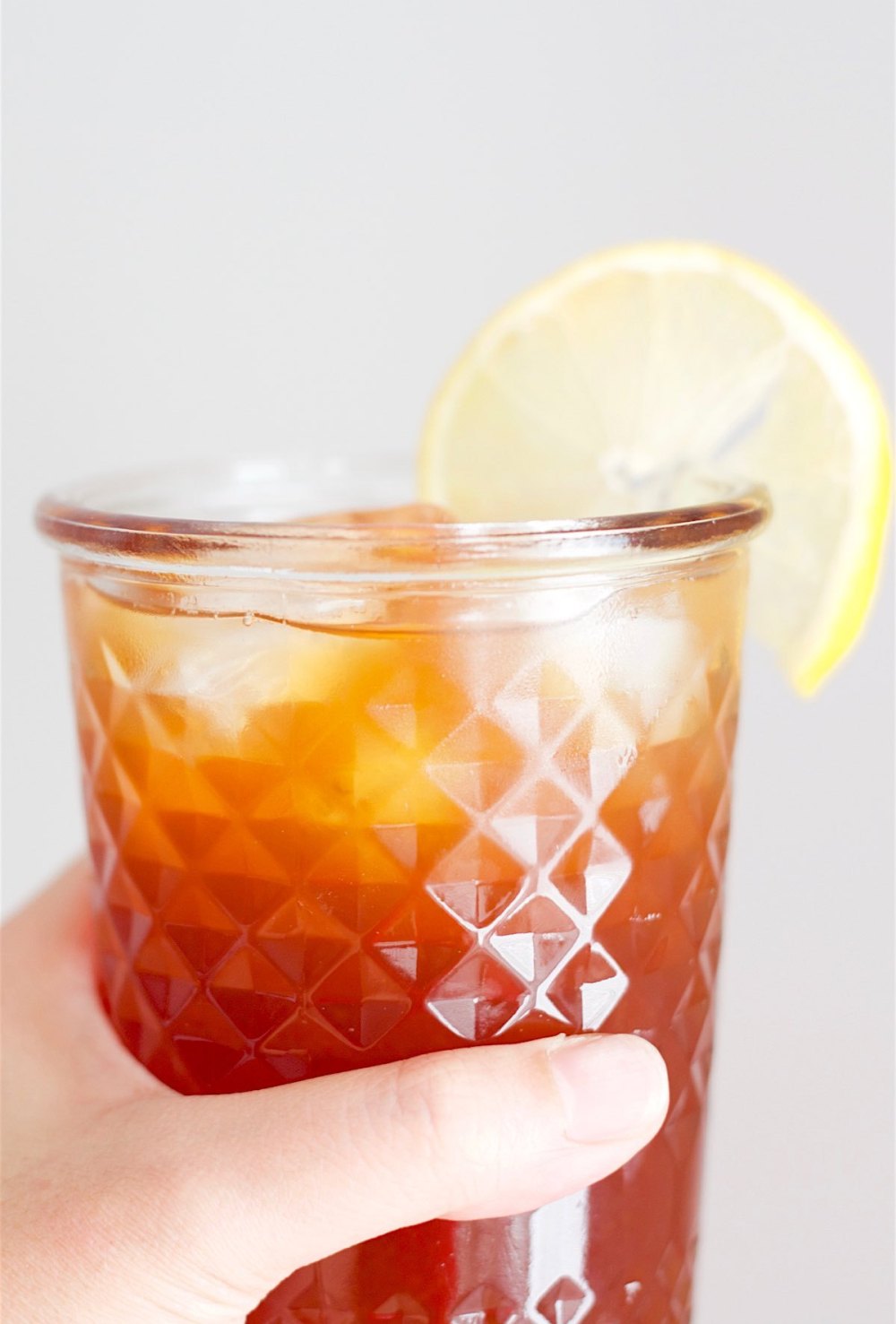 Homemade Lemon Iced Tea | SpoonfulOfButter.com